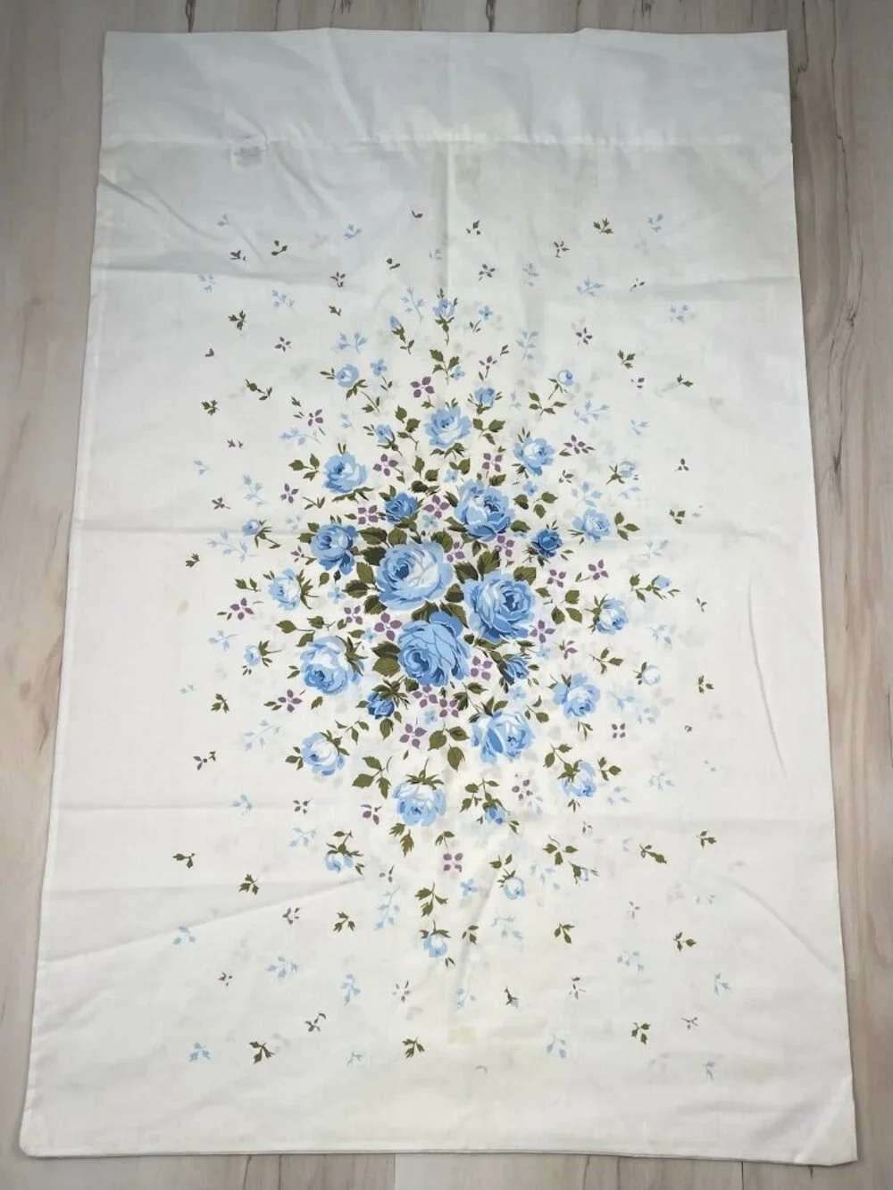 VTG FIELDCREST Perfection 2 Fine Combed Percale KING Size Blue Rose PILLOWCASES